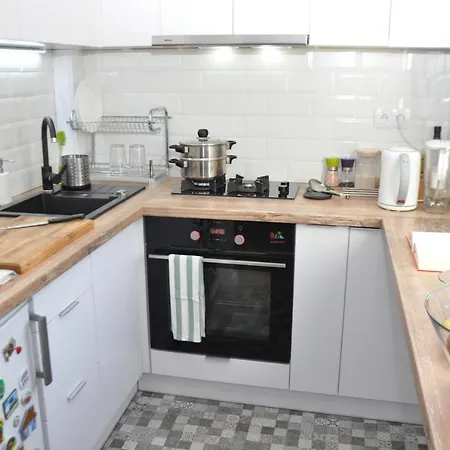 Metro Slodowiec Apartment Apartment *