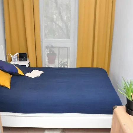 Appartamento Metro Slodowiec Apartment Varsavia
